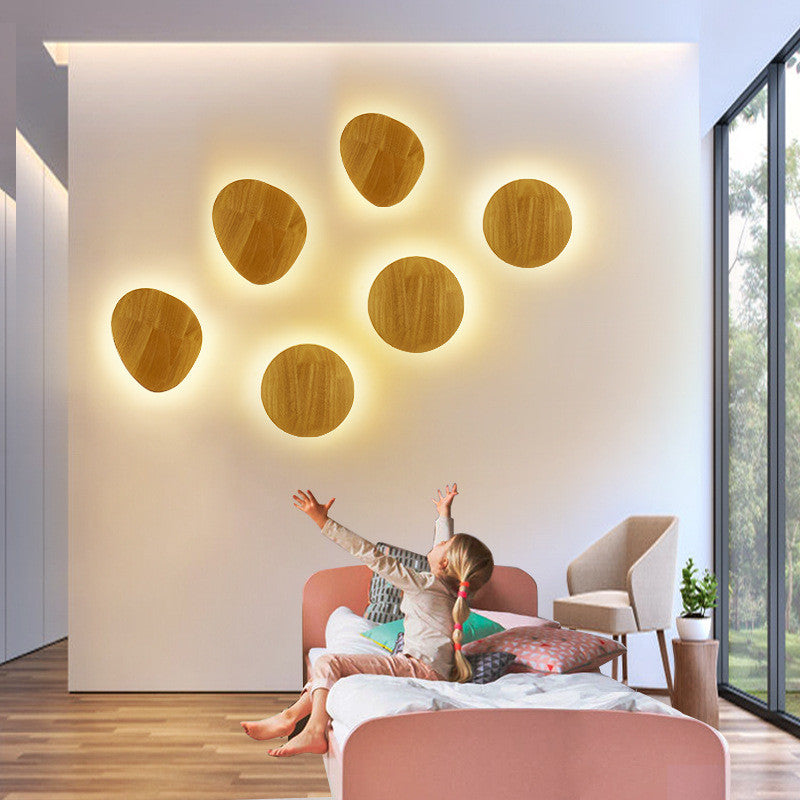 Minimalist Wooden Wall Lamp for Warm Ambient Decor